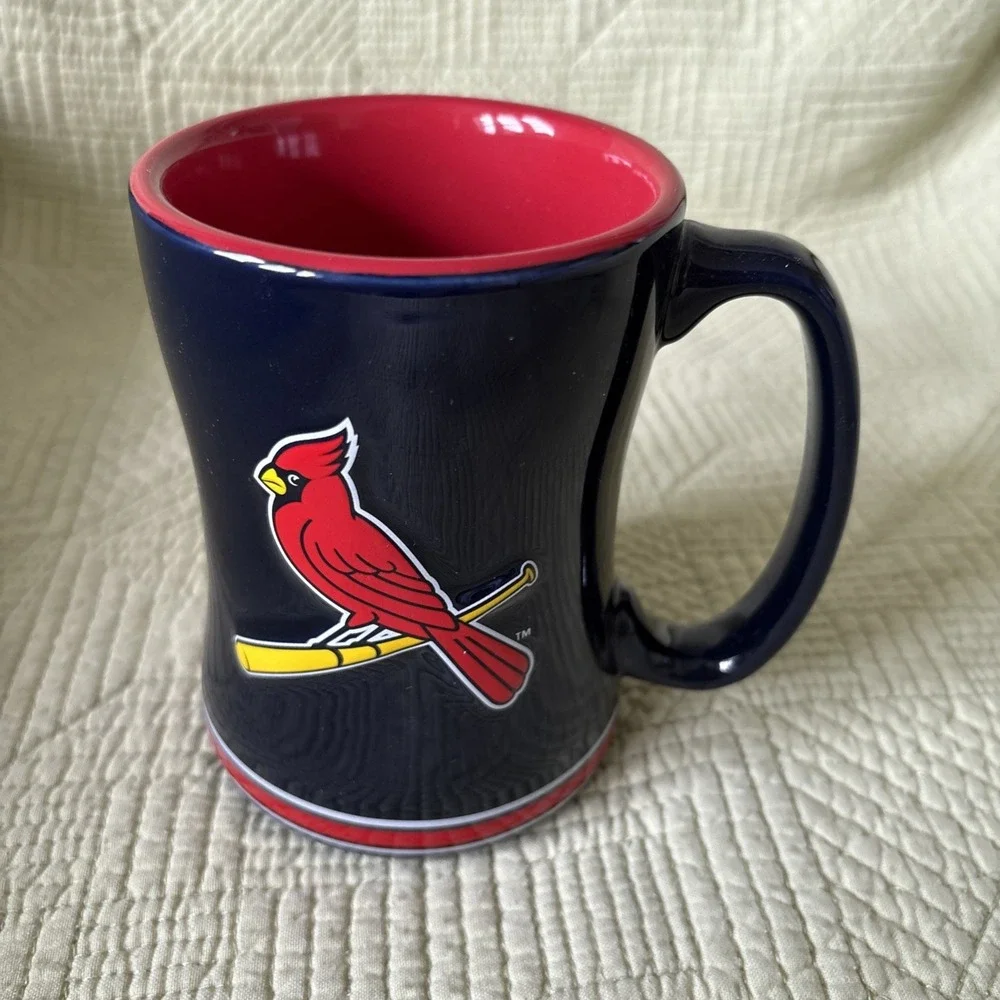 StLouis Cardinals Boelter Brands Ceramic Coffee Mug MLB Red Navy Baseball Sculpt